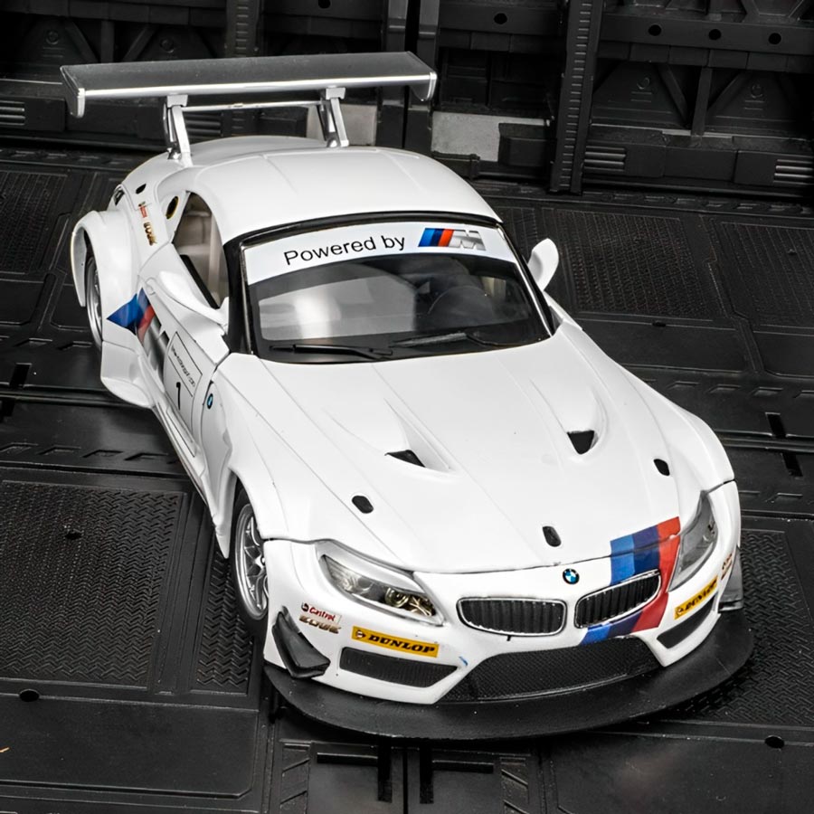 BMW Z4 GT3 em Escala 1:24