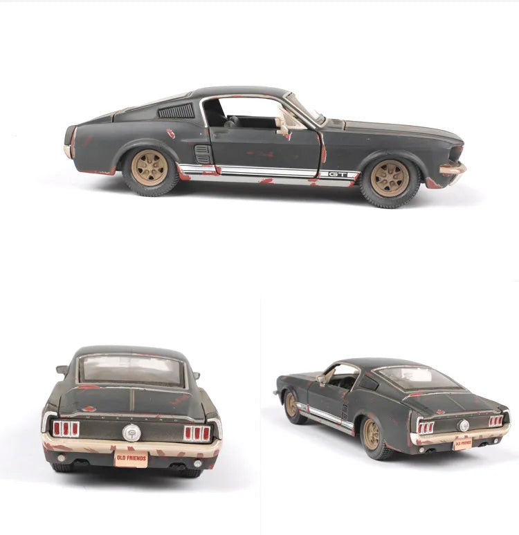 Ford Mustang GT 1967 Old Friends em Escala 1:24