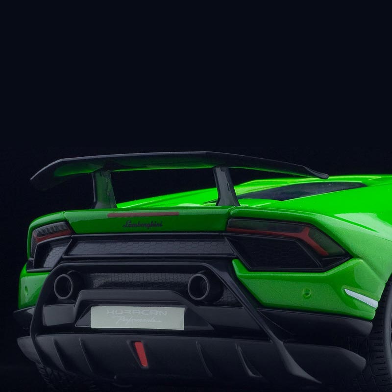 Lamborghini Huracán Performante Escala 1:18