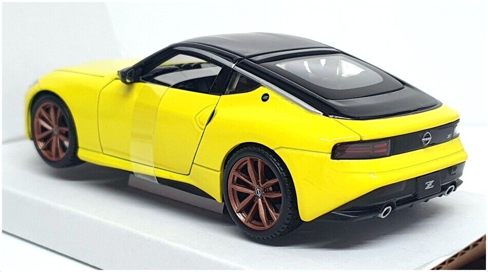 Nissan Z em Escala 1:24