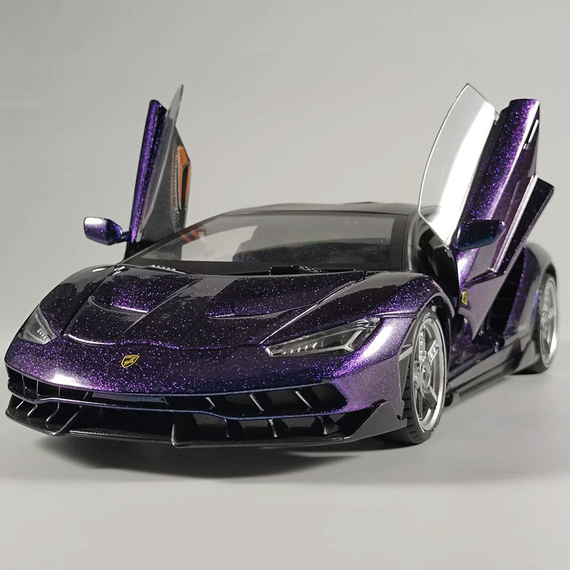 Lamborghini Centenario LP770-4 em Escala 1:18