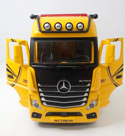 Caminhão de Reboque em Metal Mercedes Actros (Escala 1:24)