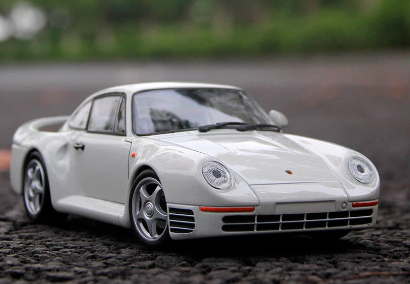 Porsche 959 (1986) em Escala 1:24