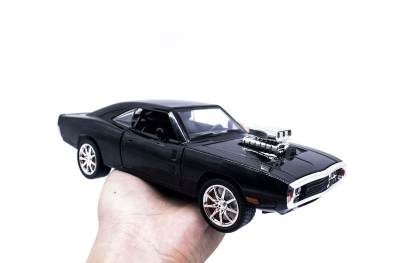 Dodge Charger 1970 em escala 1:24