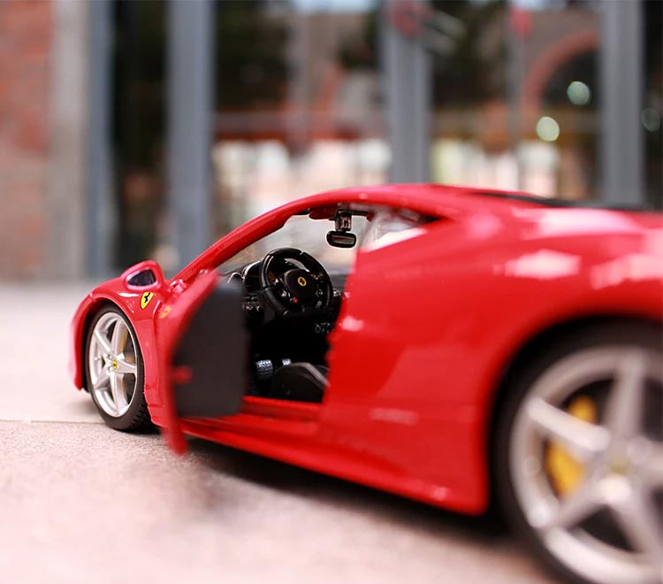 Ferrari 458 Italia (Escala 1:24)