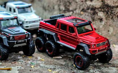 Mercedes G63 AMG Custom 6x6 em Escala 1:22