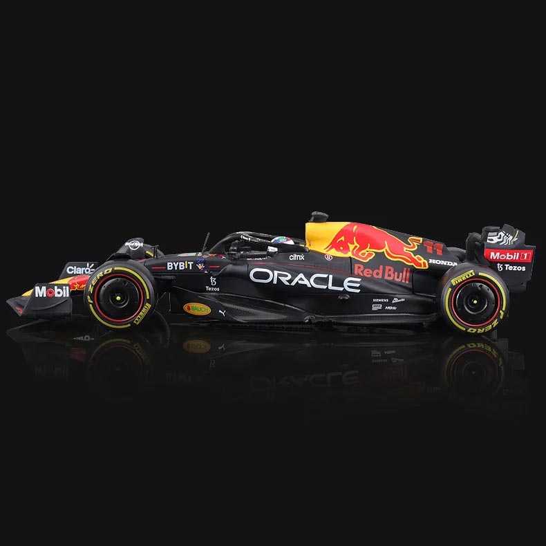 F1 Equipe Red Bull - Modelo RB18 2022 - Escala 1:24