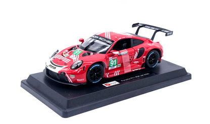 Porsche 911 RSR em Escala 1:24