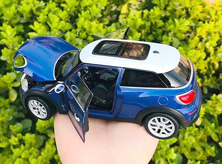 Mini Cooper S Paceman (Escala 1:24)