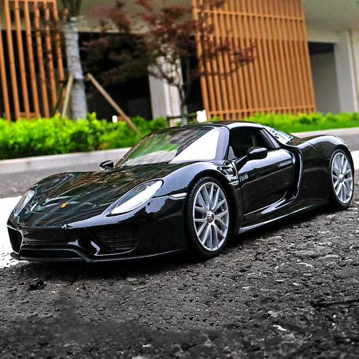 Porsche 918 Spyder (Escala 1:24)