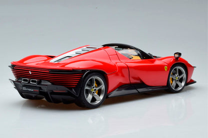 Ferrari Daytona SP3 em Escala 1:18