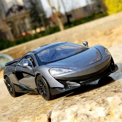 McLaren 600LT Escala 1:32