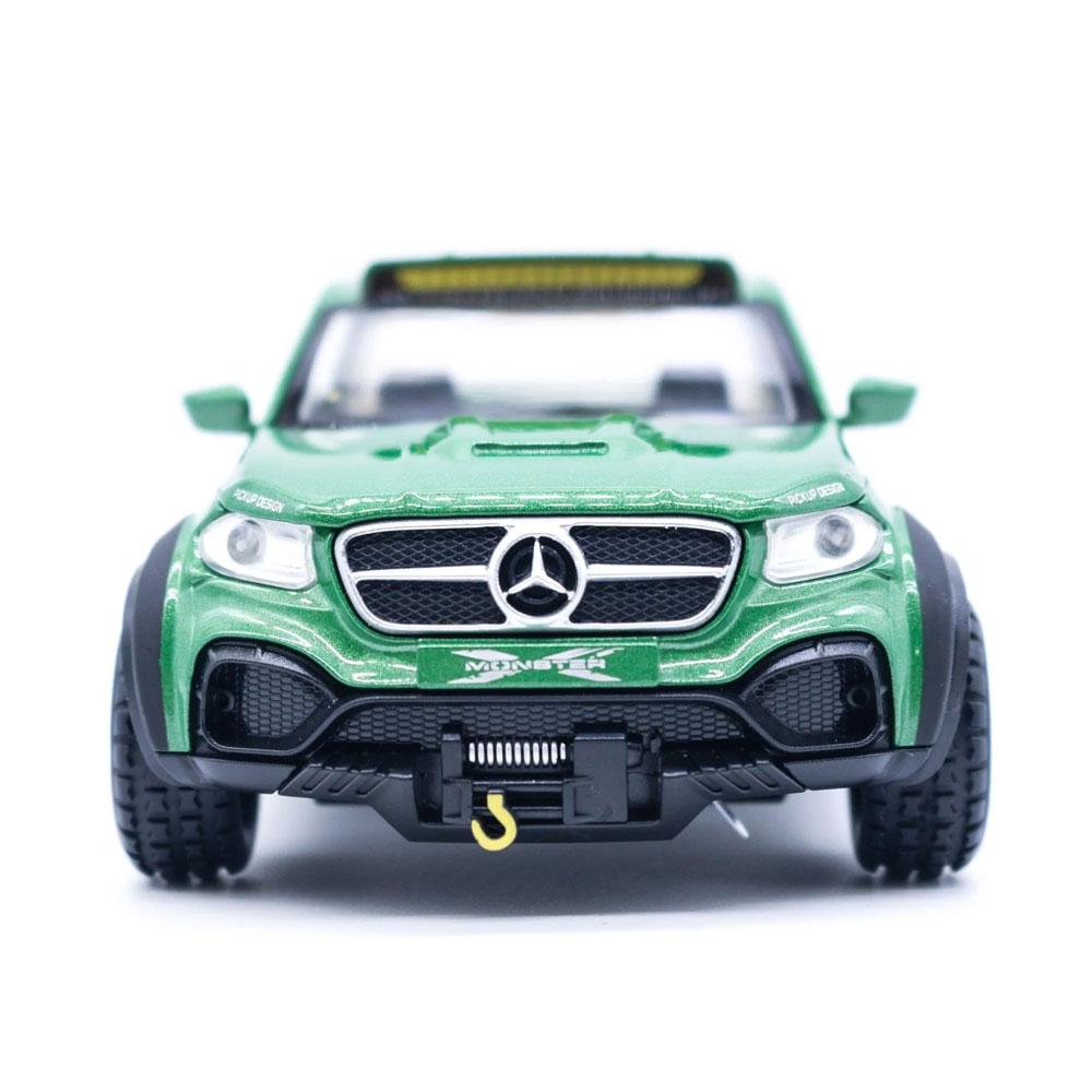 Mercedes X-Class Custom 6x6 em Escala 1:28