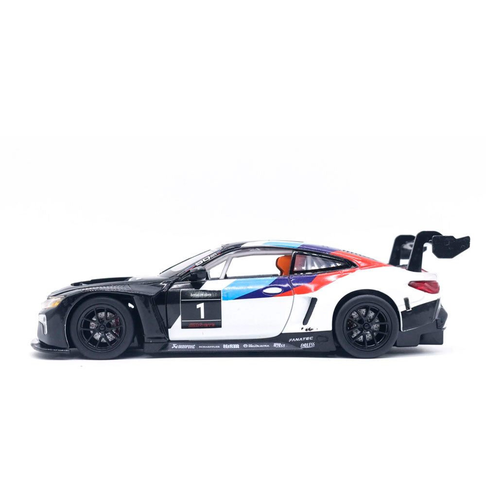 BMW M4 GT3 em Escala 1:24