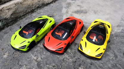 McLaren 765LT (Escala 1:24)