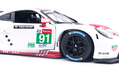 Porsche 911 RSR em Escala 1:24