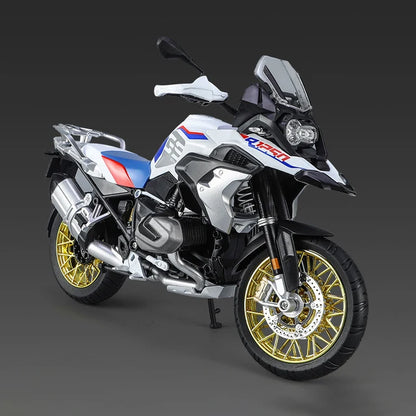 Moto BMW R1250 GS ADV em Escala 1:9