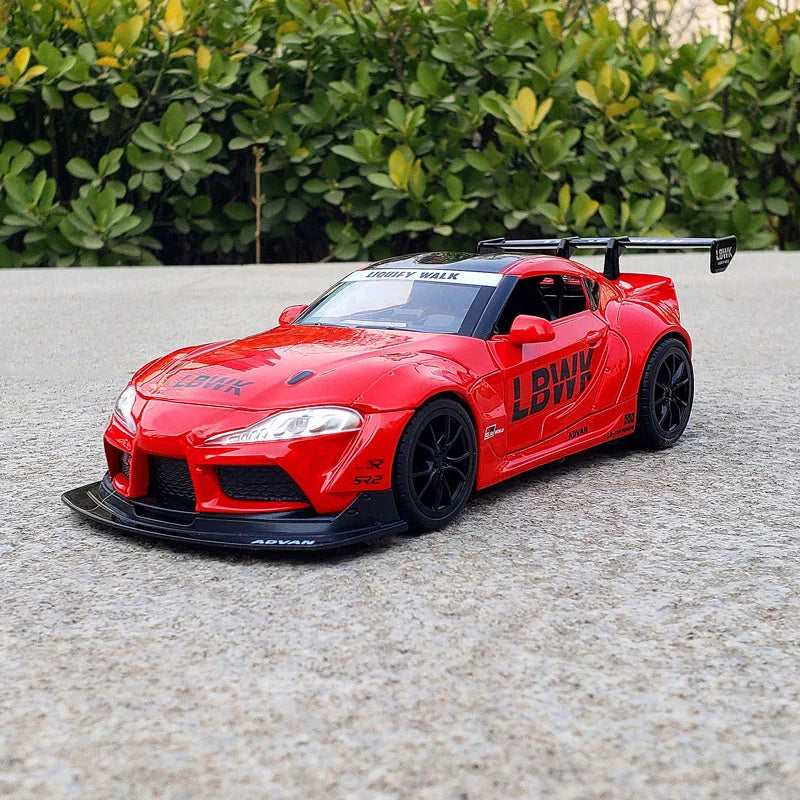 Toyota GR Supra Racing em Escala 1:24