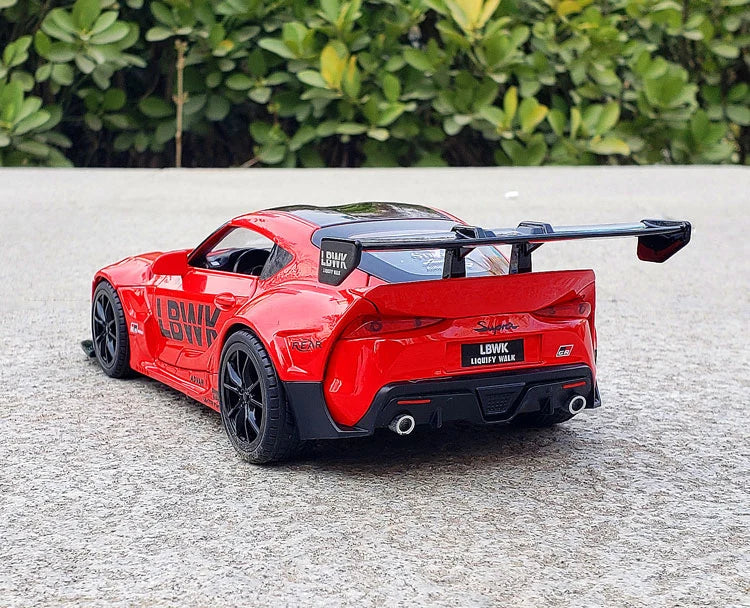 Toyota GR Supra Racing em Escala 1:24