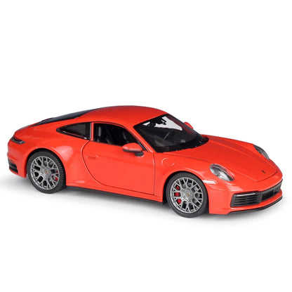 Porsche 911 Carrera 4S em Escala 1:24