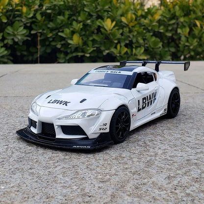 Toyota GR Supra Racing em Escala 1:24