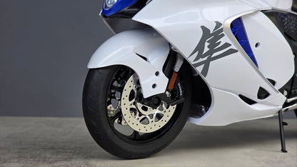 Suzuki Hayabusa GSX-1300R 1:6 Interativa com Escapamento