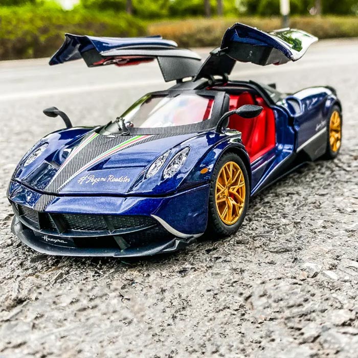 Pagani Huayra em Metal (Escala 1:24)