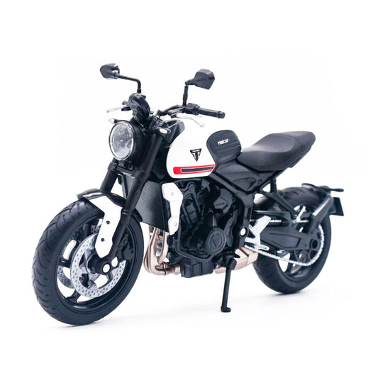 Triumph Trident 660 em Escala 1:12