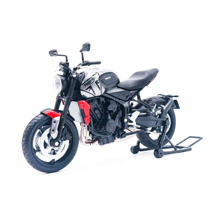 Triumph Trident 660 em Escala 1:12