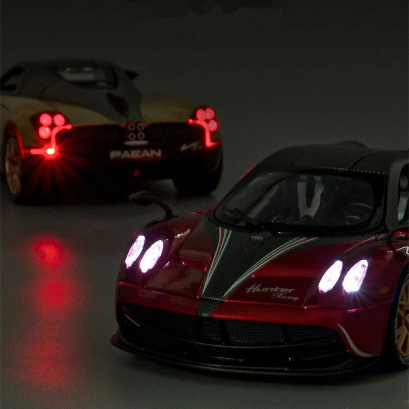 Pagani Huayra em Metal (Escala 1:24)