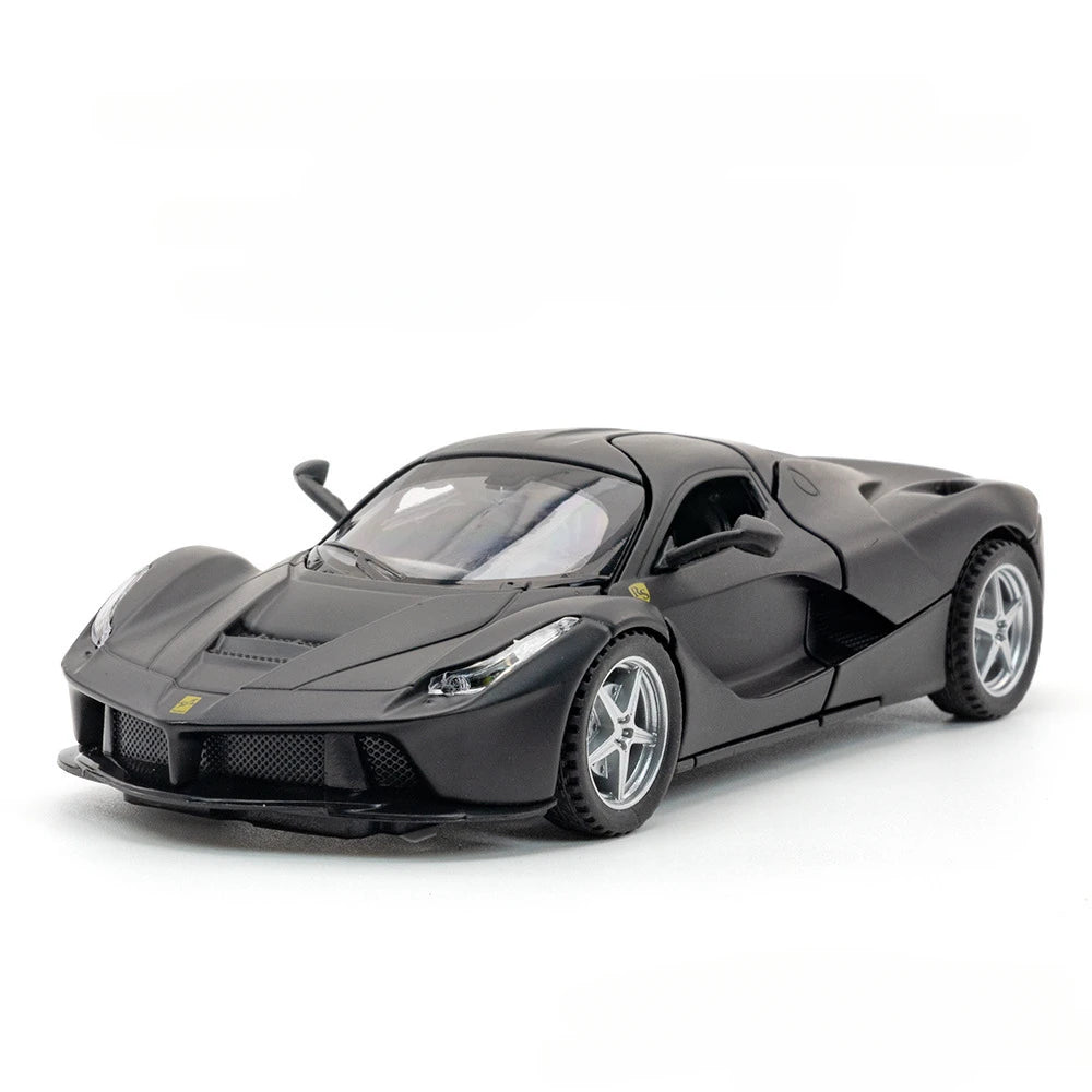 Ferrari LaFerrari (Escala 1:32)