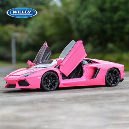 Lamborghini Aventador LP700-4 1:24