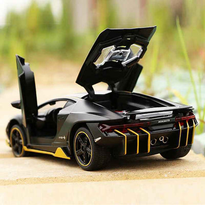 Miniatura de Lamborghini LP770-4 em Metal (Escala 1:32)