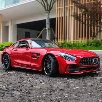 Mercedes AMG GT R em Escala 1:24