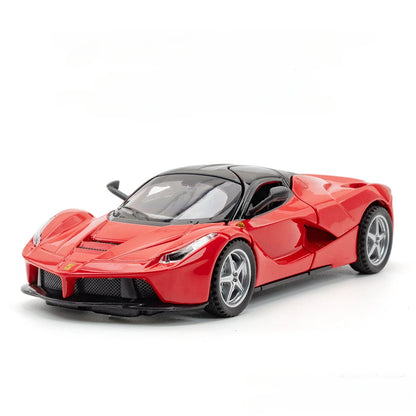 Ferrari LaFerrari (Escala 1:32)