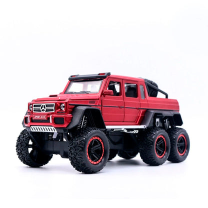 Mercedes G63 AMG Custom 6x6 em Escala 1:22