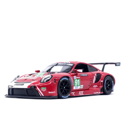 Porsche 911 RSR em Escala 1:24