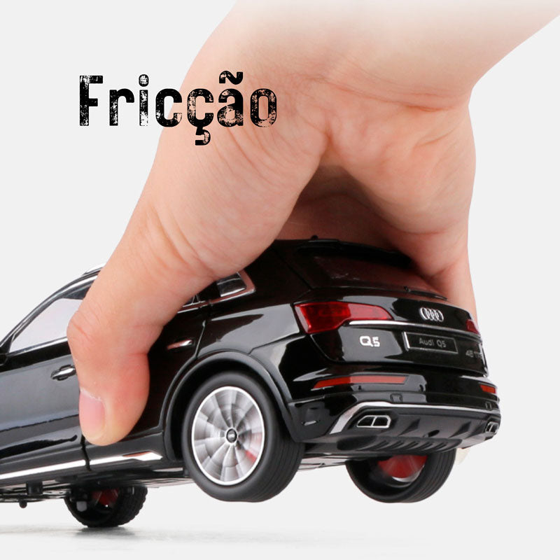 Audi Q5 em Escala 1:24