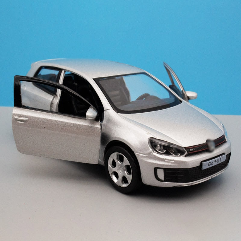 Miniatura de Golf GTI (1:36)