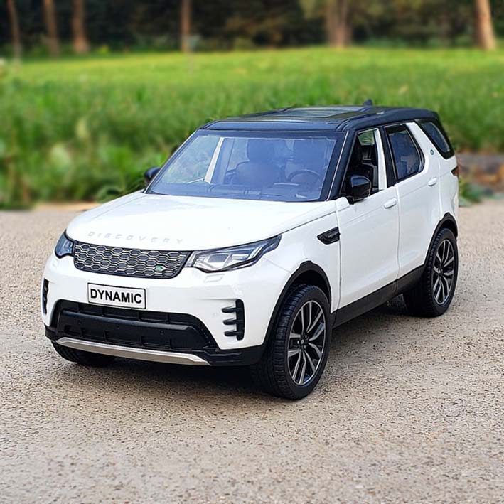 Land Rover Discovery R-Dynamic (1:24)